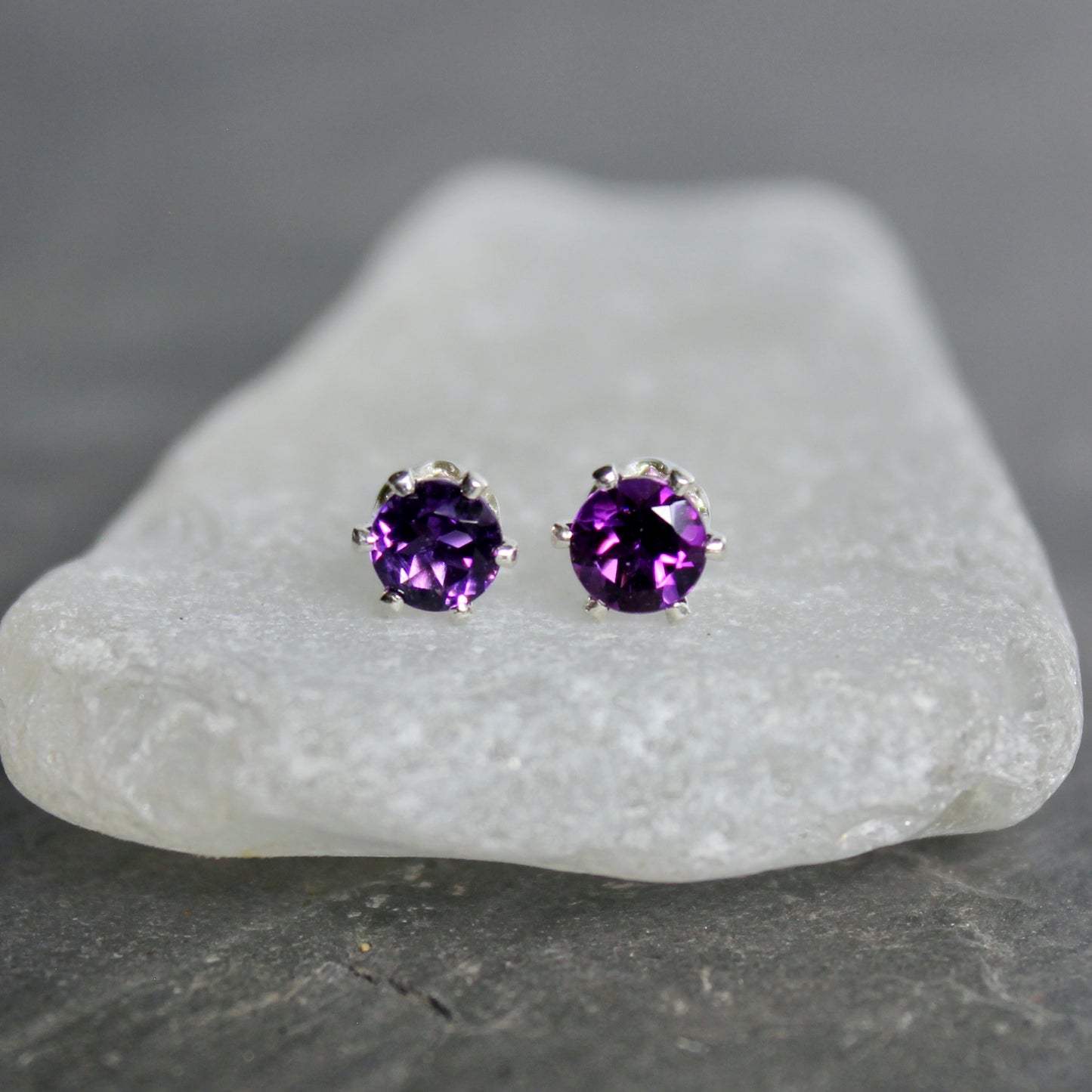 4mm Sterling Silver Purple Amethyst Stud Earrings