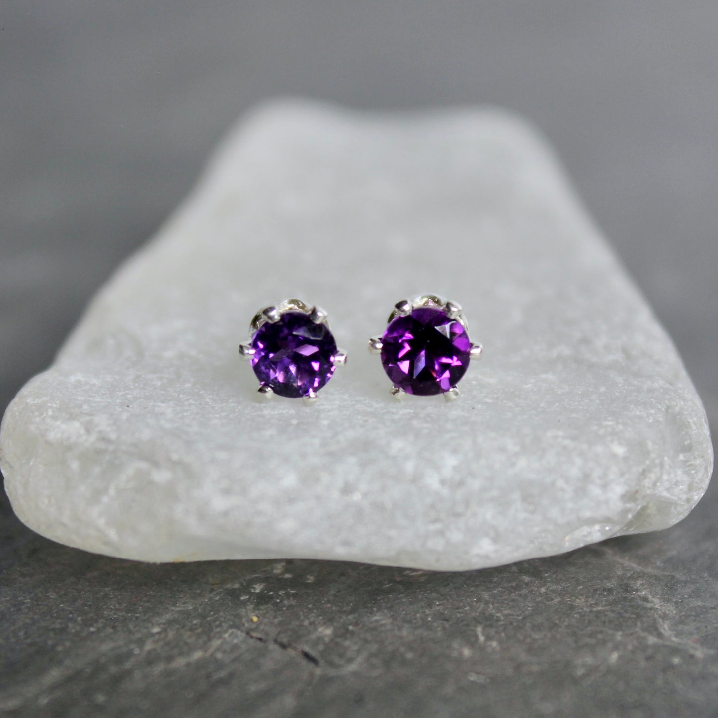 4mm Sterling Silver Purple Amethyst Stud Earrings