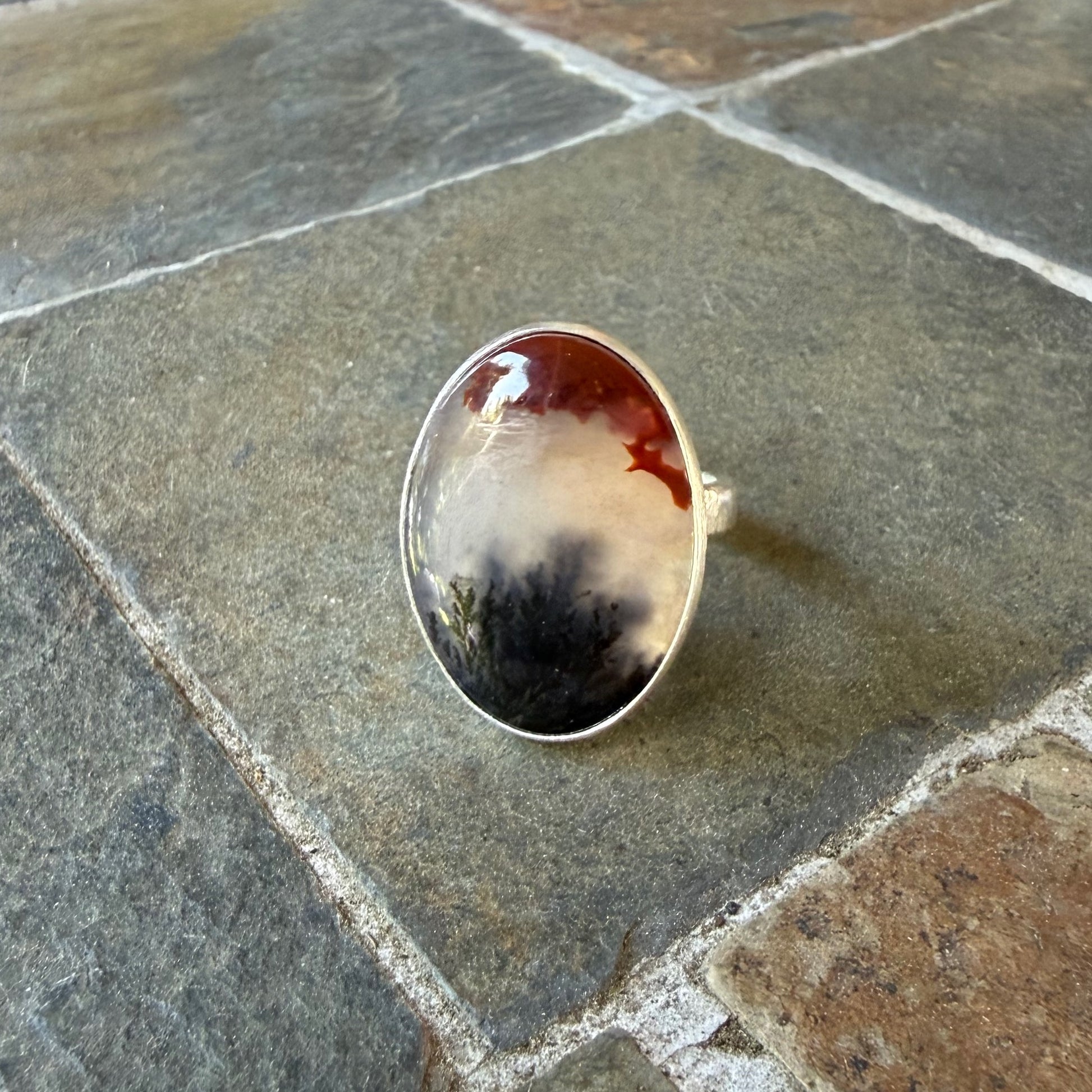 Crooked River Oregon Agate statement ring in sterling silver, size 7¾ — dendritic agate cabochon with black fern-like inclusions in hammered silver bezel, handmade by Will Macy