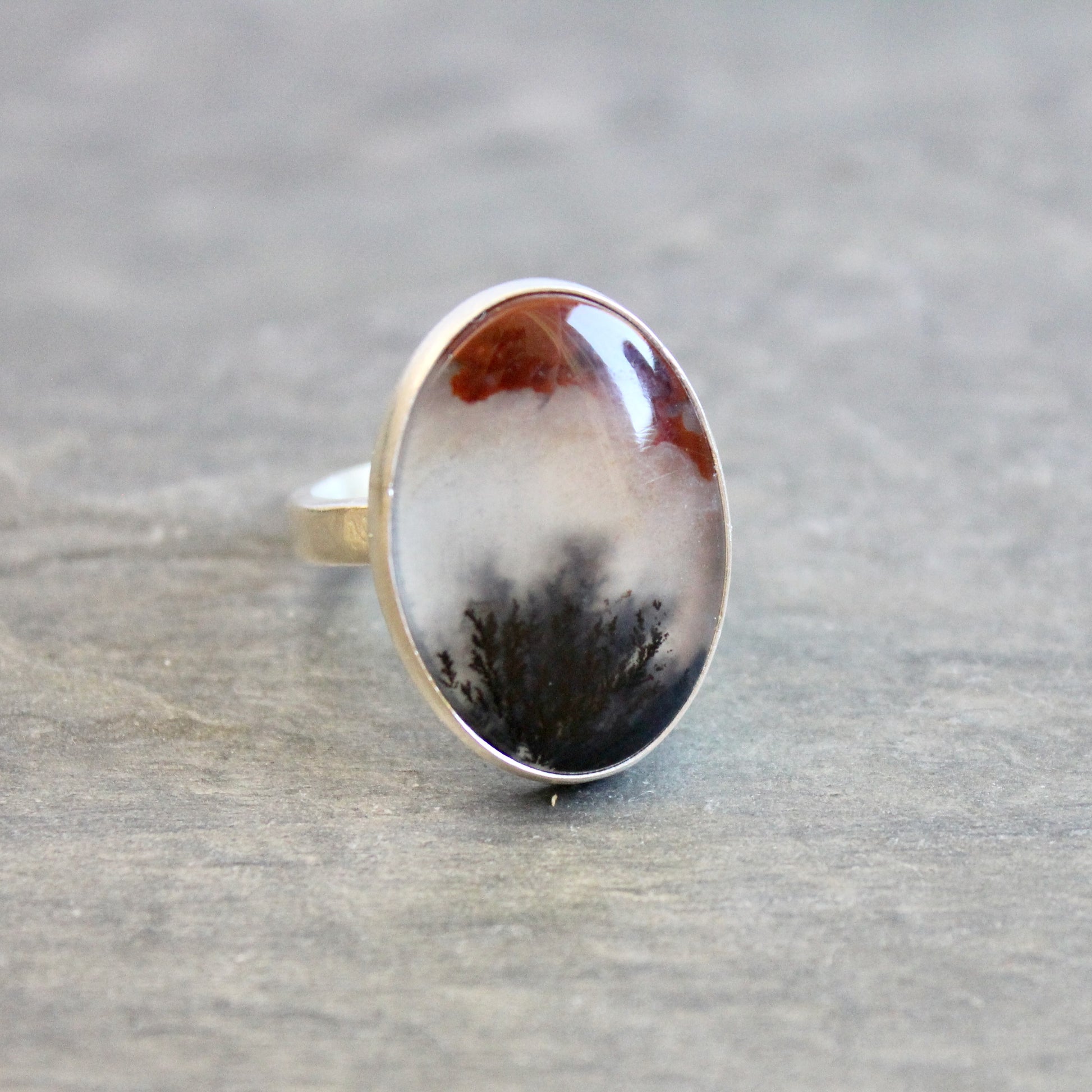 Crooked River Oregon Agate statement ring in sterling silver, size 7¾ — dendritic agate cabochon with black fern-like inclusions in hammered silver bezel, handmade by Will Macy