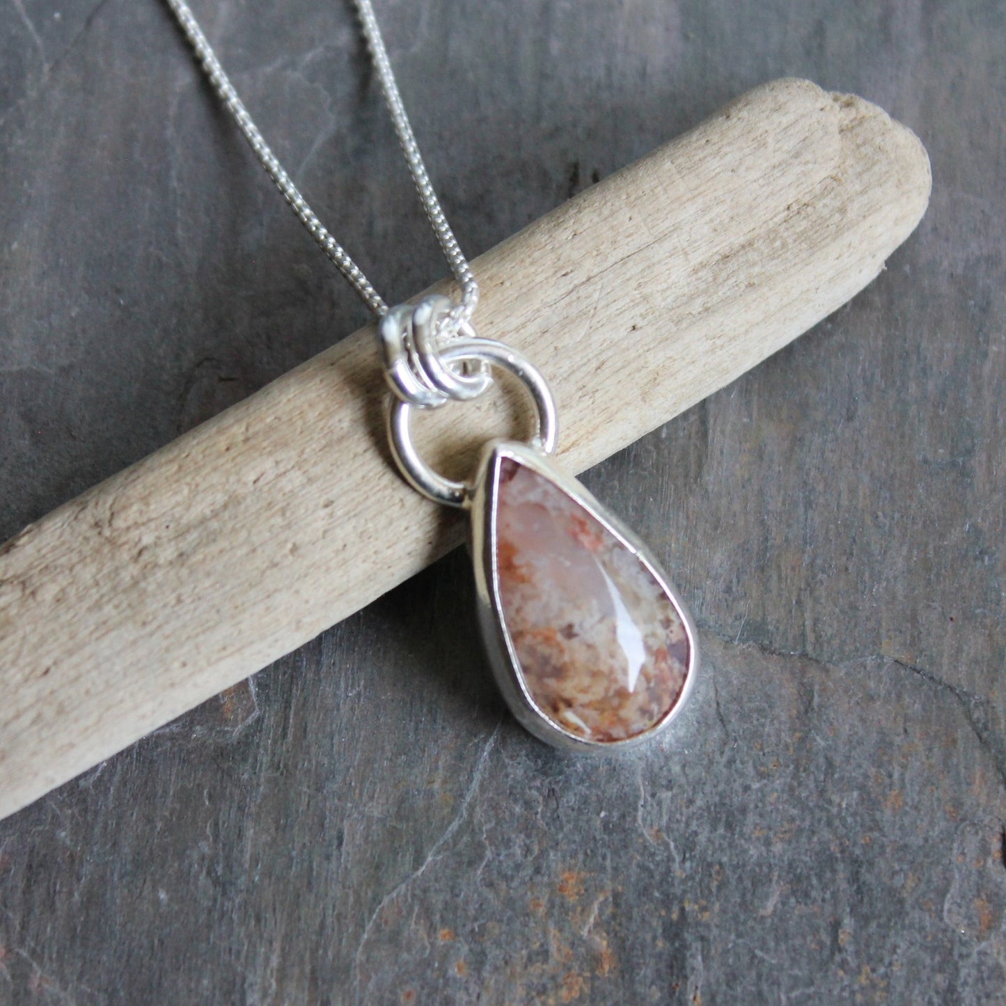 Pink Oregon Plume Agate Pendant Necklace - AccentYourself