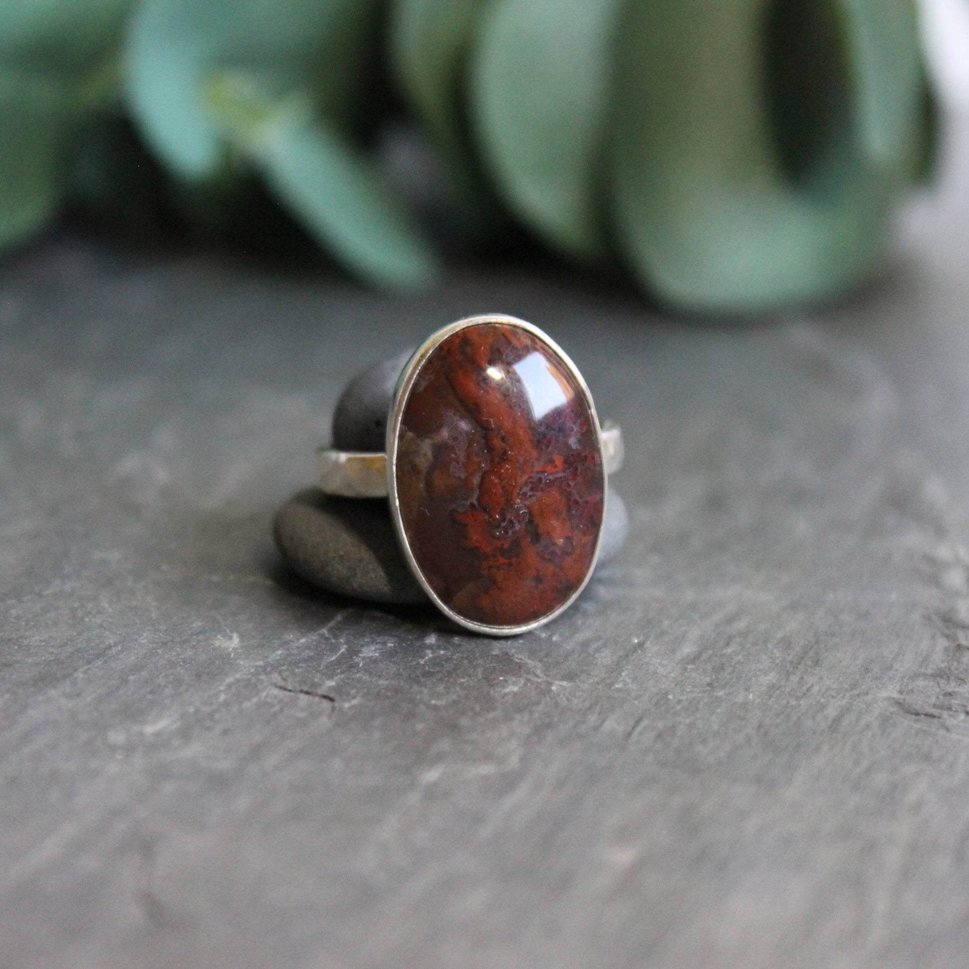 Red Oval Oregon Maury Mountain Agate Statement Ring - AccentYourself