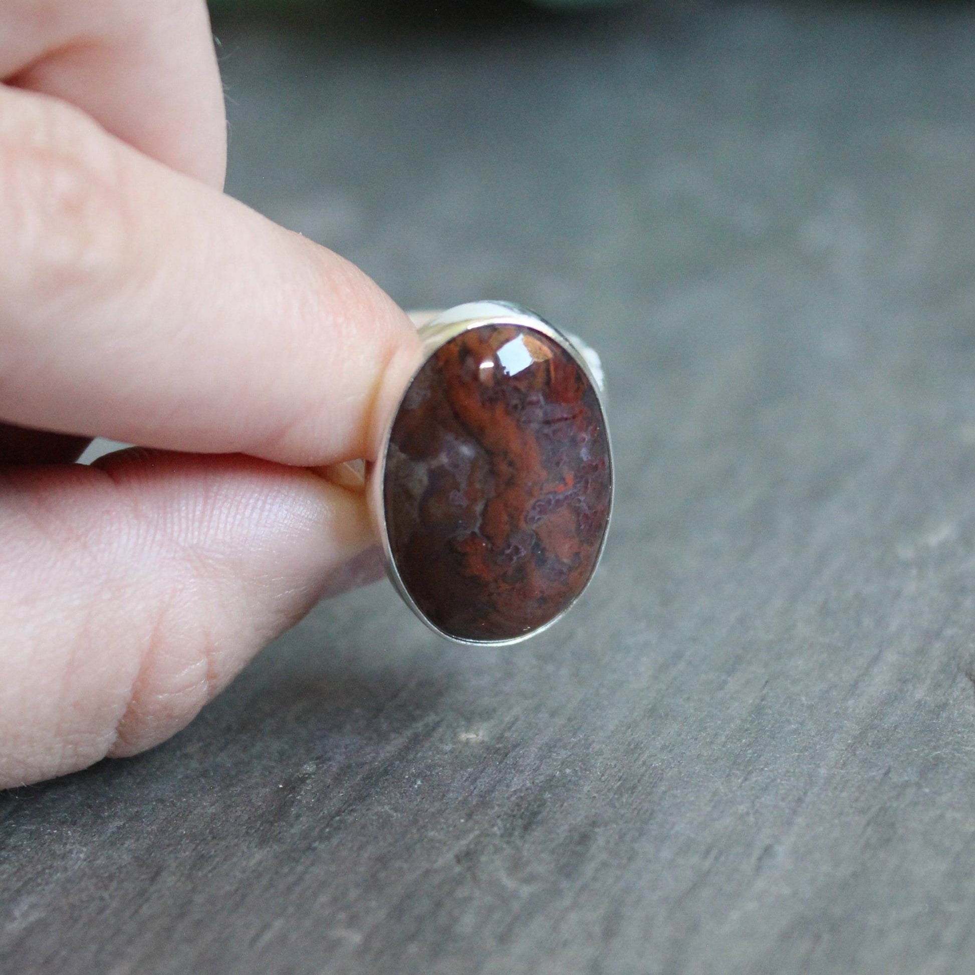 Red Oval Oregon Maury Mountain Agate Statement Ring - AccentYourself