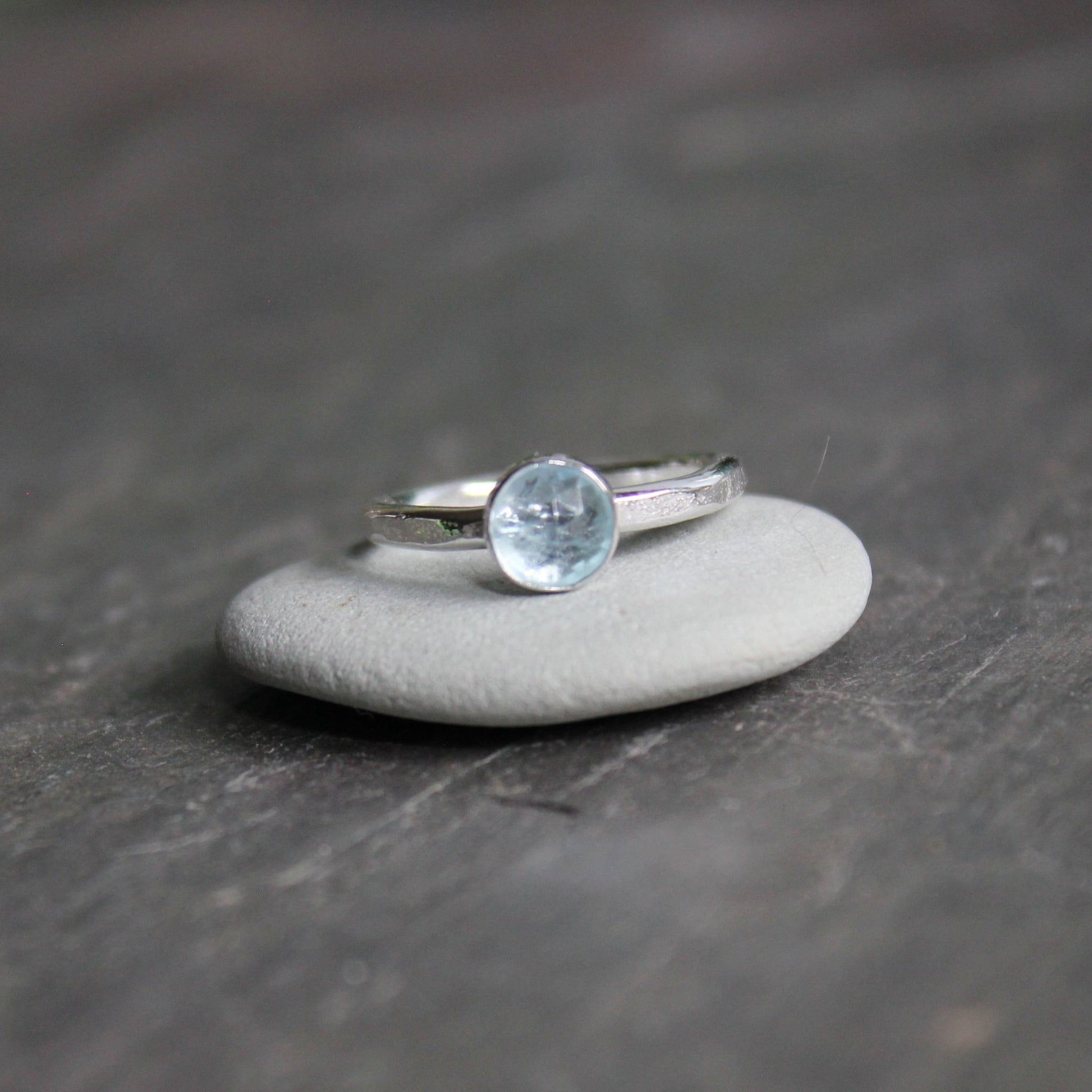 Sterling Silver Rose Cut Aquamarine Stacking Ring - AccentYourself