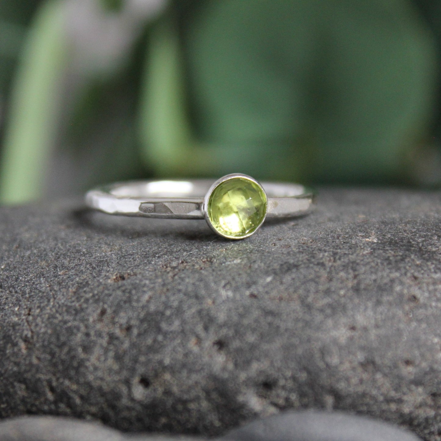 Sterling Silver Rose Cut Peridot Stacking Ring - AccentYourself